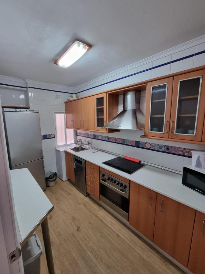 Holidays2Malaga 2 Bedroom Armengual De La Mota Close Shopping Center Exteriör bild