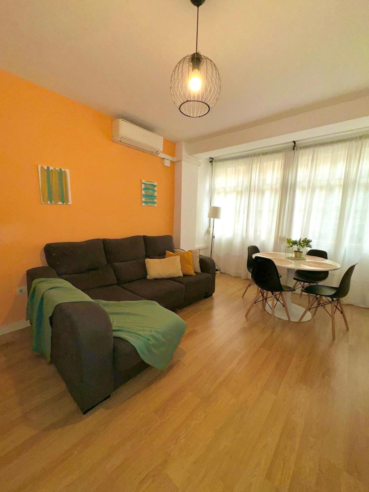 Holidays2Malaga 2 Bedroom Armengual De La Mota Close Shopping Center Exteriör bild